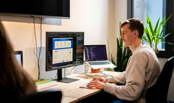 Laravel developer working in Bristol digital agency Unfold